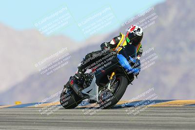 media/Feb-03-2024-SoCal Trackdays (Sat) [[767c60a41c]]/5-Turn 9 Set 2 (1040am)/